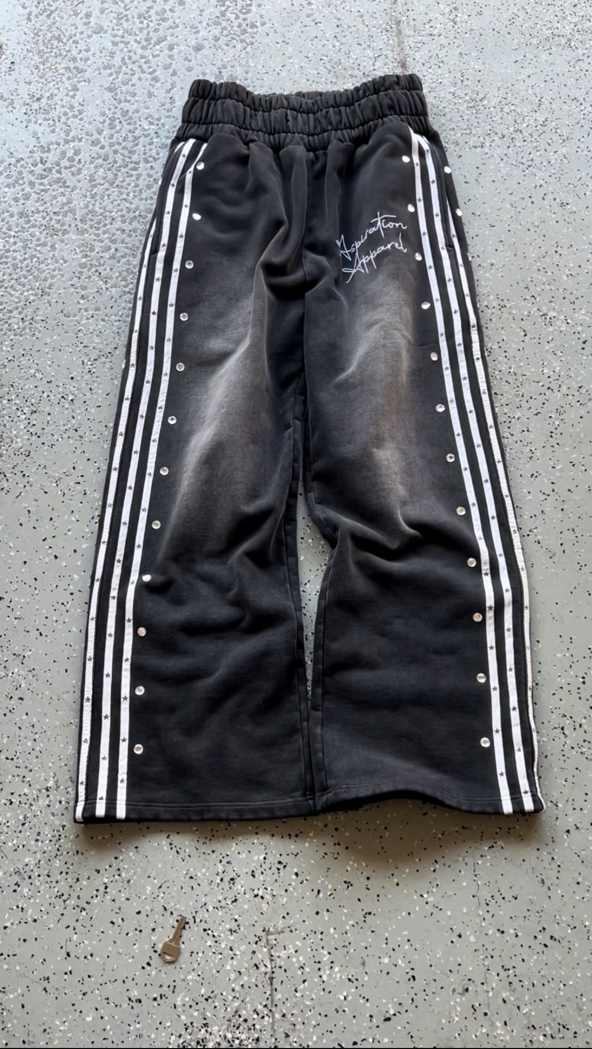 Aspiration Baggy Sweatpants